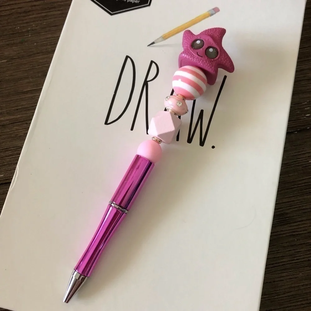 Disney Doorables: Finding Nemo: Peach handmade beaded pen
